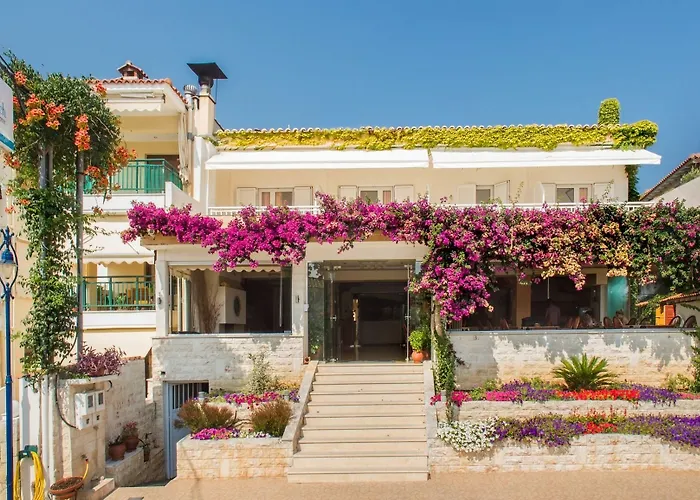 Xenios Loutra Village